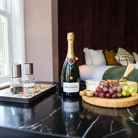 Dragon Luxury * Harrogate