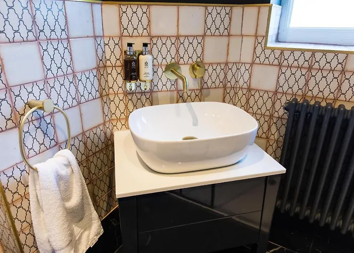 Appartement Dragon - *