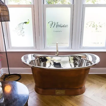 Dragon By Maison Parfaite - Luxury & - Apartment *